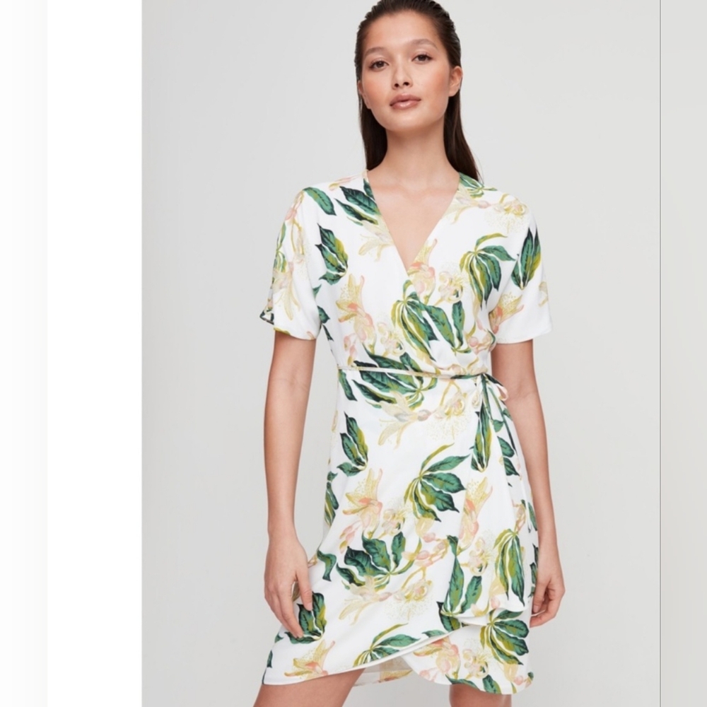 Babaton Floral Wallace Wrap Dress Size Medium